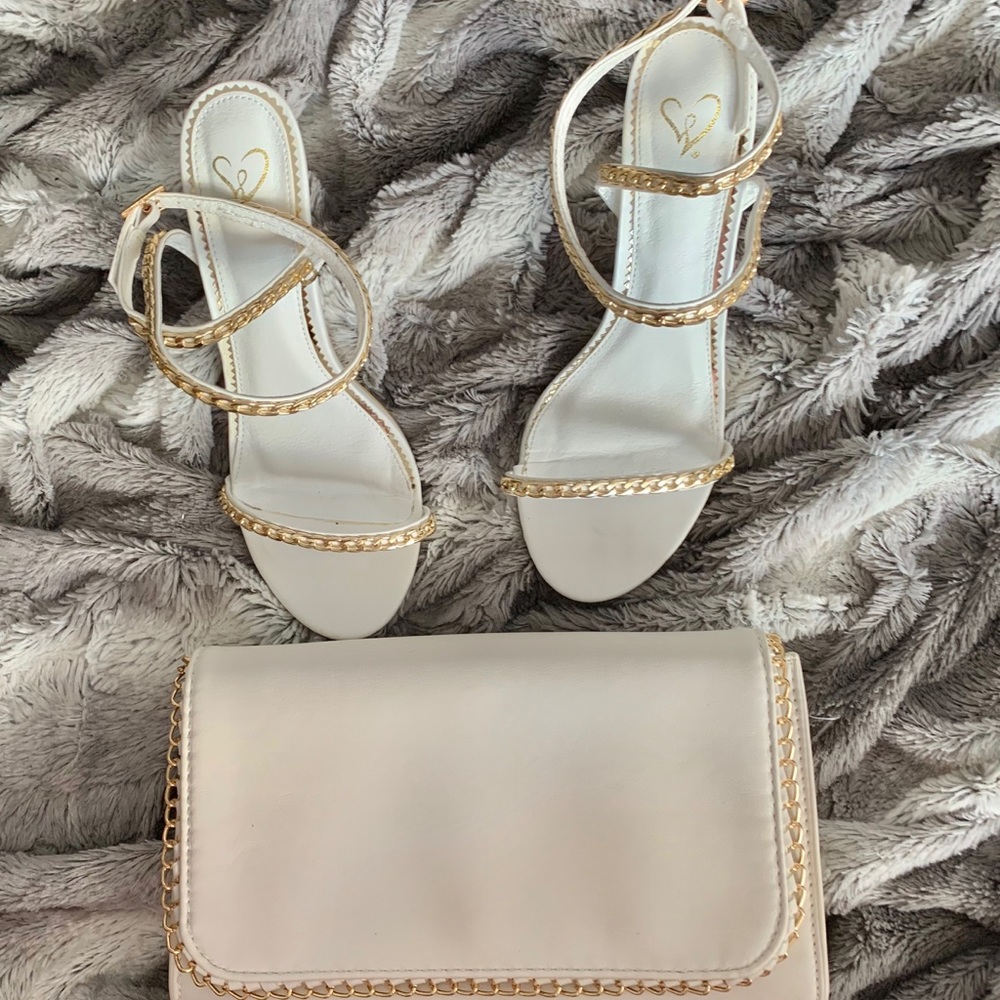 White Chain Detail Heels With Matching Clutch - image 1
